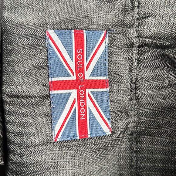 Mens tux - Picture 5 of 9